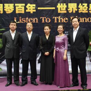 特肥老太做爱HD视频
